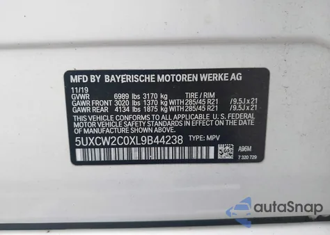 2020 BMW X7 xDrive40I z USA, uszkodzony, nr VIN 5UXCW2C0XL9B44238